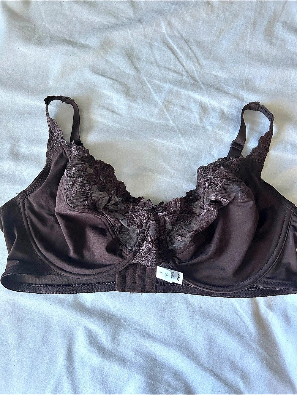 Vanity Fair Beauty Back Lace Full Figure Underwire Bra Brown 40DD